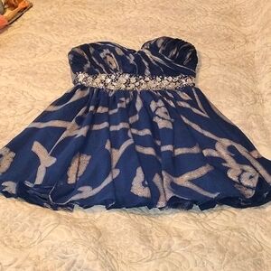 Bee Darlin Blue Strapless Lined  Dress with Glittery Silver Waistband, Size: 5/6
